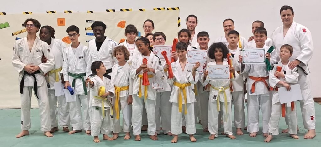 Superação, evolução e conquista nos Exames de Graduação do Clube de Judo IPPON whatsapp image 2026 06 19 at 21.04.26